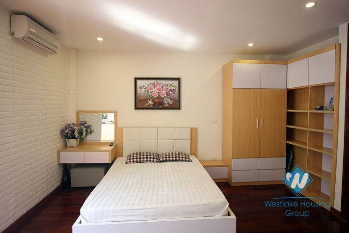4th-floor studio apartment for rent in Cau Giay District